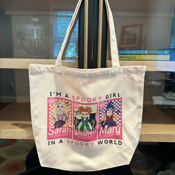 Hocus Pocus tote - Picture 1 of 8